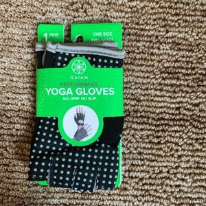 GAIAM Yoga Gloves
